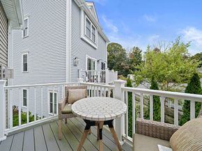 6 Audubon Way 6, Canton MA 02021