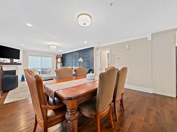 6 Audubon Way 6, Canton MA 02021