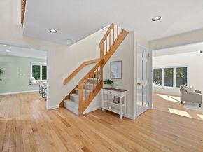 28 Garvey Road, Framingham MA 01701