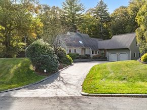 28 Garvey Road, Framingham MA 01701