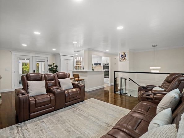 217 Park St, North Reading MA 01864