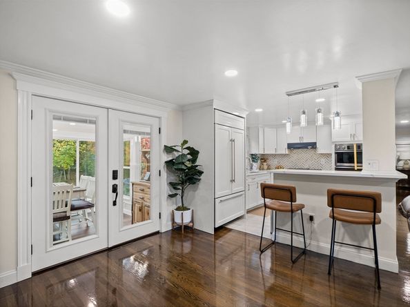 217 Park St, North Reading MA 01864