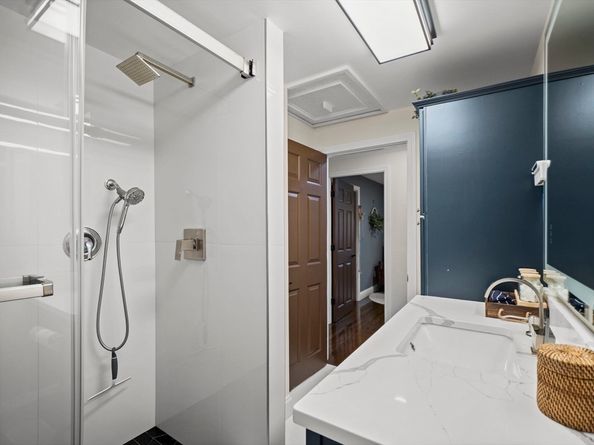 217 Park St, North Reading MA 01864