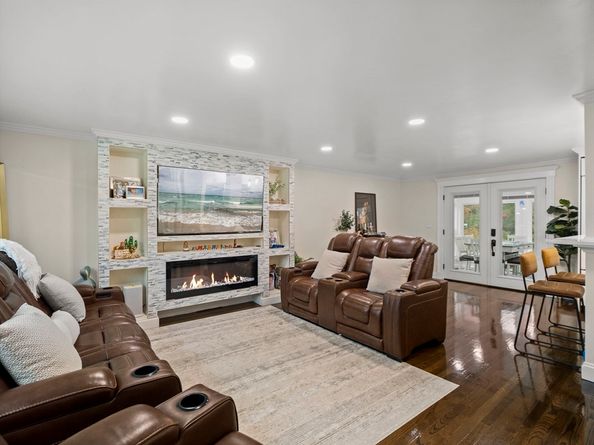 217 Park St, North Reading MA 01864