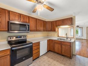 29-A Chilmark St, Worcester MA 01604