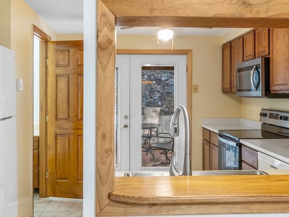 29-A Chilmark St, Worcester MA 01604