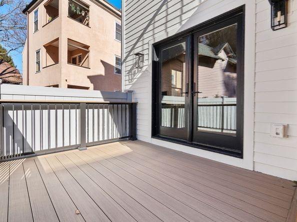 71 Greenough St 711, Brookline MA 02445