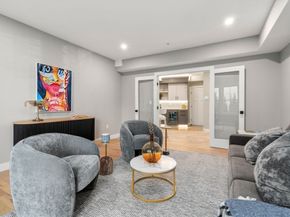 71 Greenough St 711, Brookline MA 02445