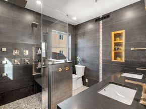 71 Greenough St 711, Brookline MA 02445