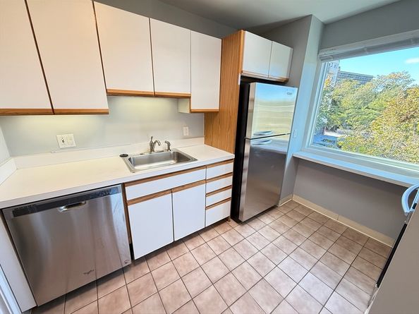 35 Desmoines Road 510, Quincy MA 02169