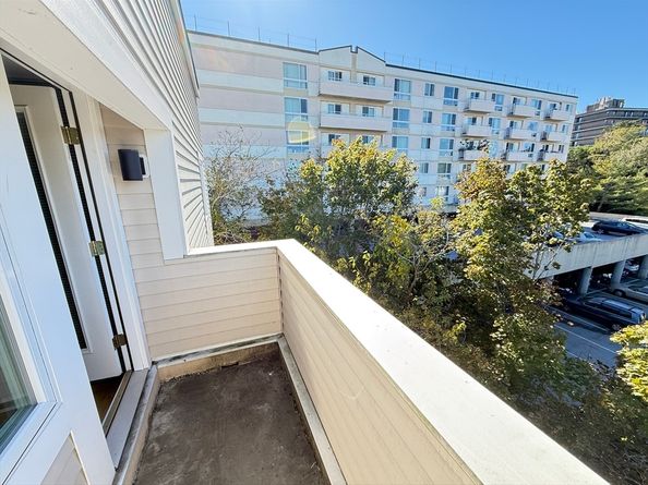 35 Desmoines Road 510, Quincy MA 02169