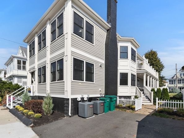 216-218 Central Ave 218, Medford MA 02155