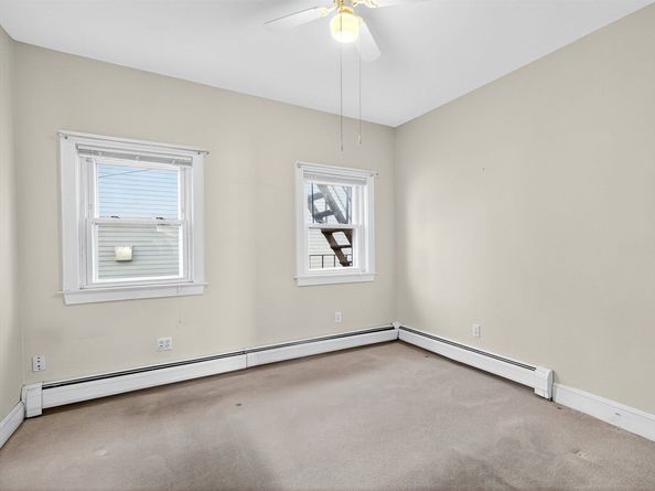 907 E 4th St 2, Boston MA 02127