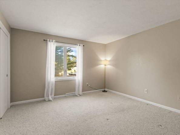 139 Clover Ln, Stoughton MA 02072