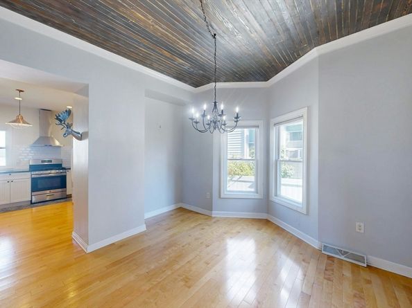 32 Pearl Ave, Winthrop MA 02152