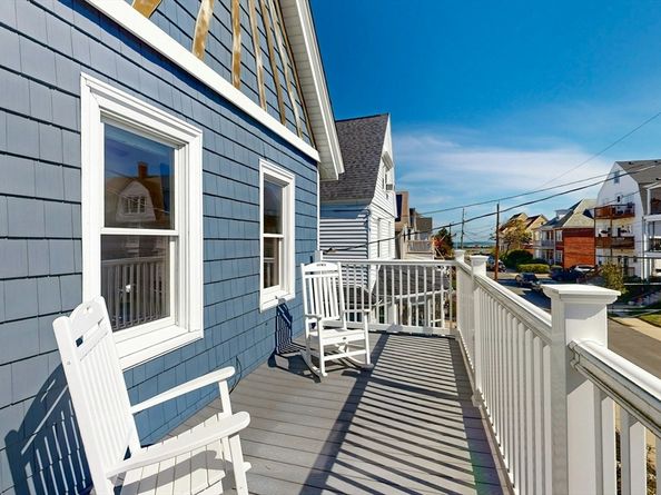 32 Pearl Ave, Winthrop MA 02152