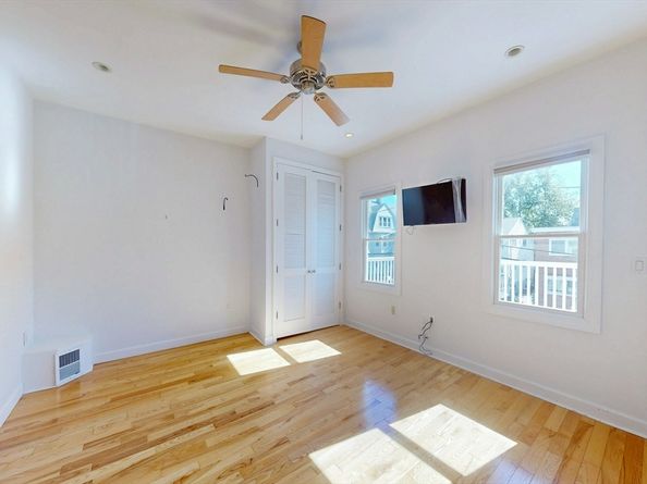 32 Pearl Ave, Winthrop MA 02152