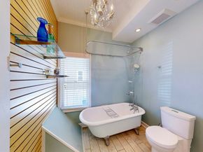 32 Pearl Ave, Winthrop MA 02152