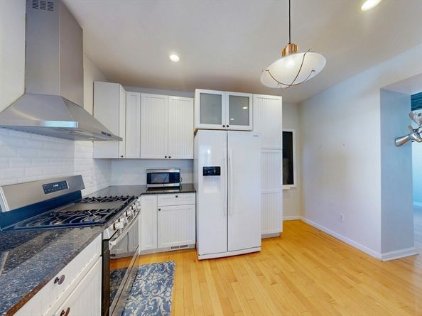 32 Pearl Ave, Winthrop MA 02152