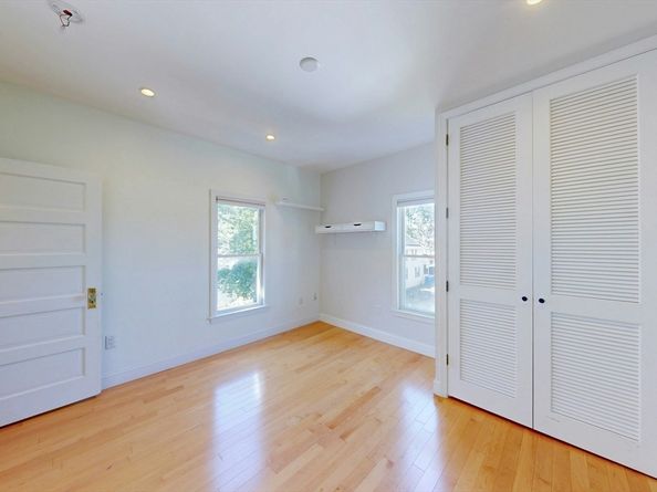 32 Pearl Ave, Winthrop MA 02152