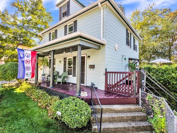 36 Laurier St, Worcester MA 01603