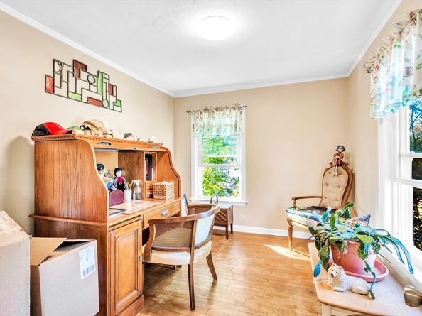 36 Laurier St, Worcester MA 01603