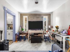 203 Pleasant St, Ashland MA 01721