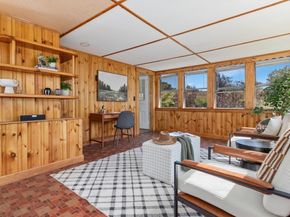 29 Reynolds Rd, Peabody MA 01960