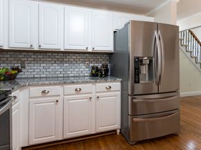 11 Coldspring Dr B, Sutton MA 01590