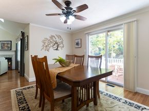 11 Coldspring Dr B, Sutton MA 01590