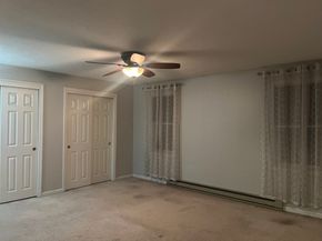 5 Hinman St 4, Sturbridge MA 01518