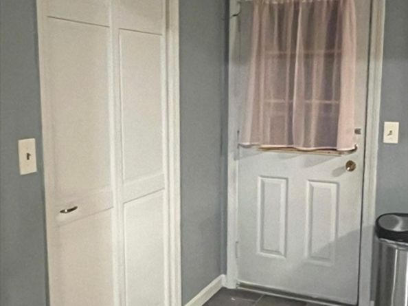 5 Hinman St 4, Sturbridge MA 01518