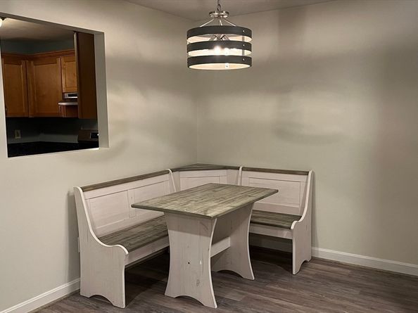 5 Hinman St 4, Sturbridge MA 01518