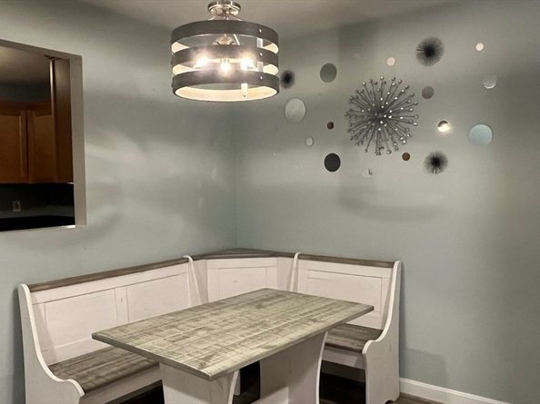 5 Hinman St 4, Sturbridge MA 01518