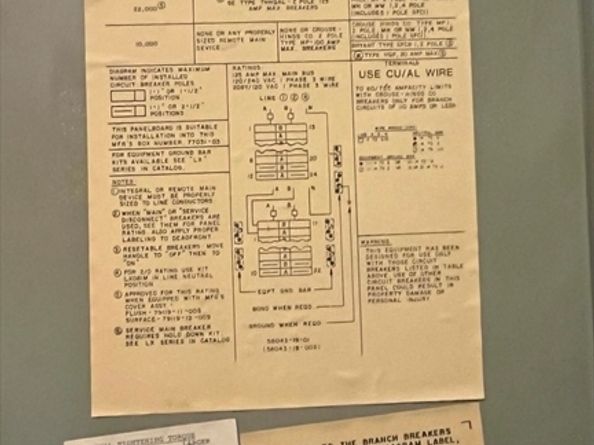 5 Hinman St 4, Sturbridge MA 01518