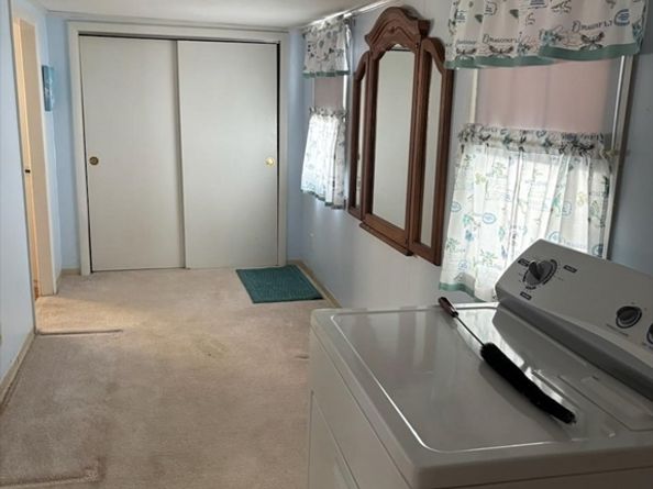 286 Newbury 52, Peabody MA 01960