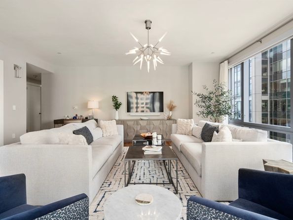 500 Atlantic Avenue 19A, Boston MA 02210