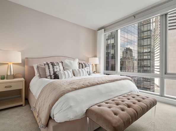 500 Atlantic Avenue 19A, Boston MA 02210