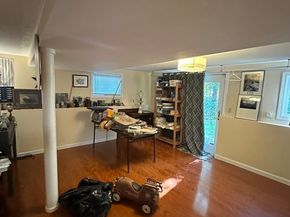 24 Seneca Dr, Hudson MA 01749