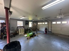 24 Seneca Dr, Hudson MA 01749