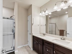 2213 Pennington Dr 2213, Walpole MA 02081