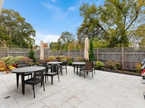 2213 Pennington Dr 2213, Walpole MA 02081