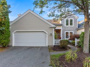 19 W Trevor Hill 19, Plymouth MA 02360