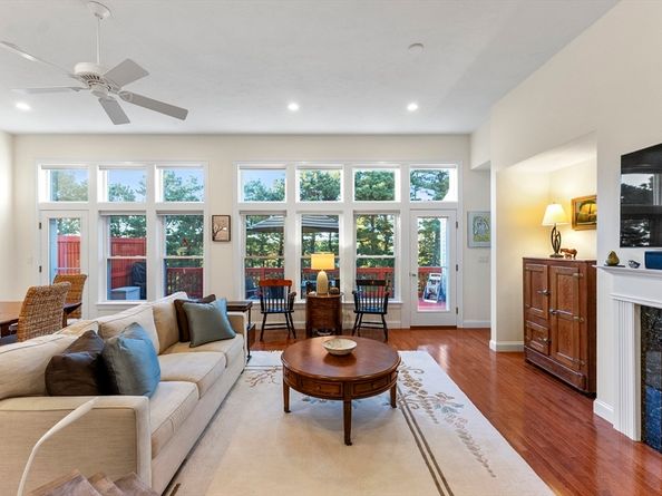 19 W Trevor Hill 19, Plymouth MA 02360