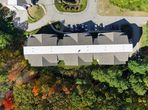 216 Reservoir St 103, Holden MA 01520