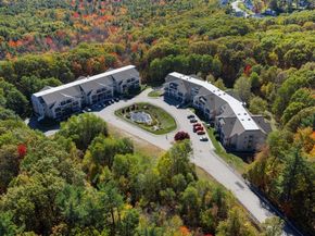 216 Reservoir St 103, Holden MA 01520