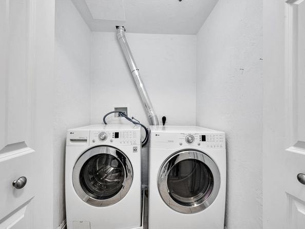 216 Reservoir St 103, Holden MA 01520