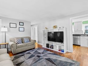 91 Clapp St, Abington MA 02351