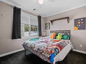 44 Dixfield St, Worcester MA 01606