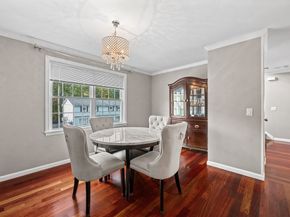44 Dixfield St, Worcester MA 01606
